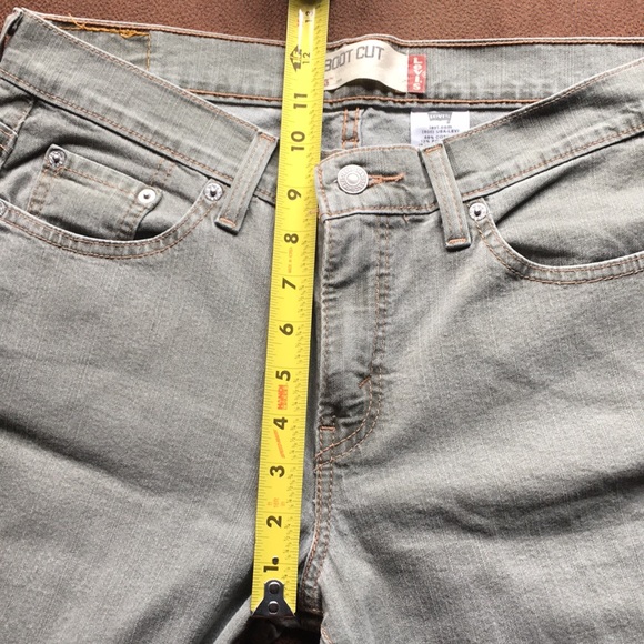Levi’s 515 Boot Cut Jeans - Picture 6 of 16